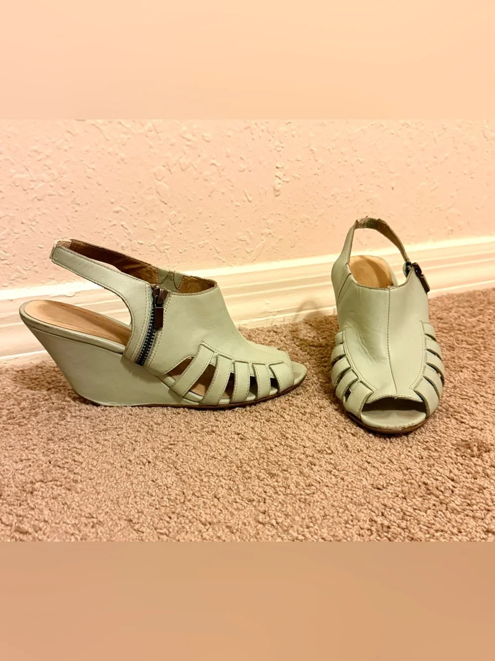 Women’s Colonial Madness Mint Green Wedge Sandals